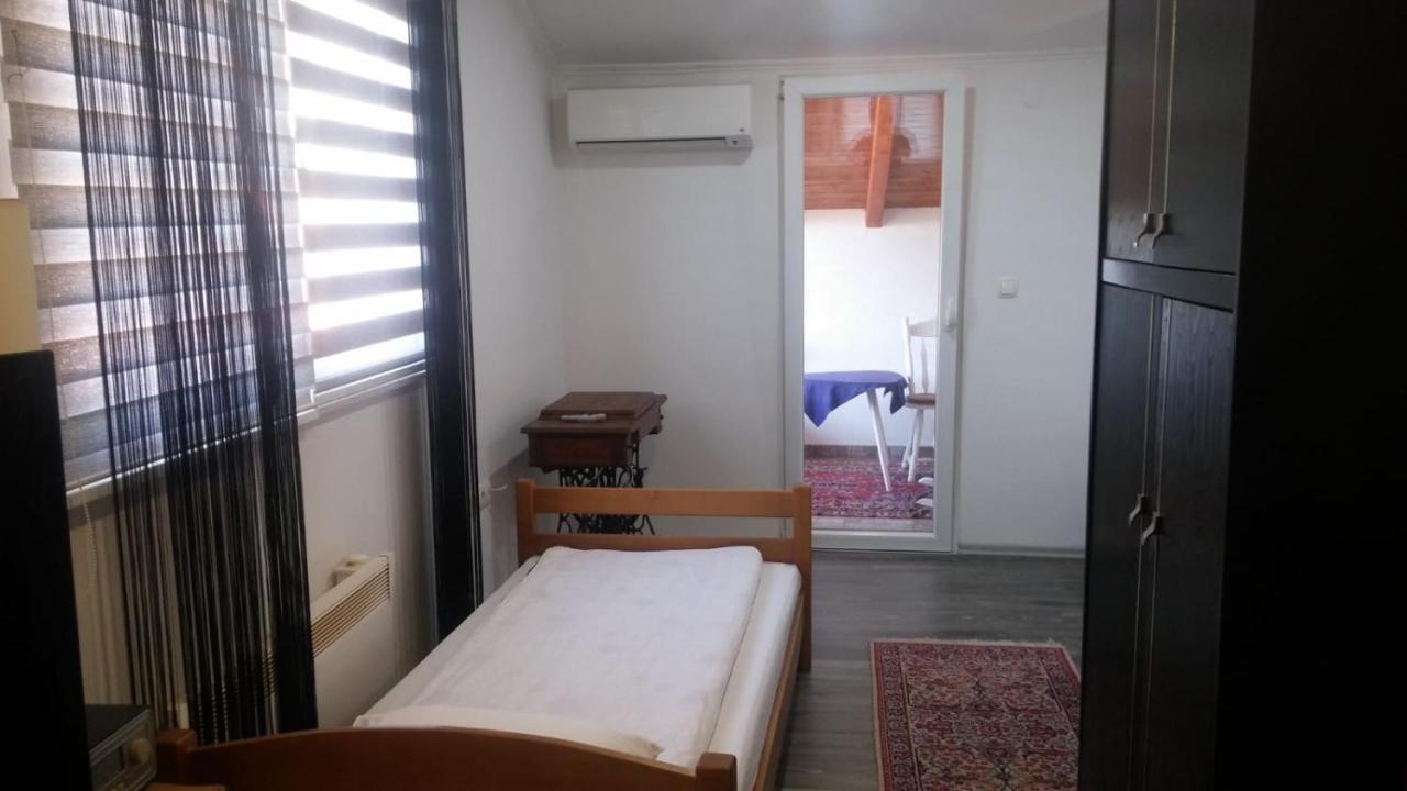 Chardak Apartment Sarajevo Luaran gambar